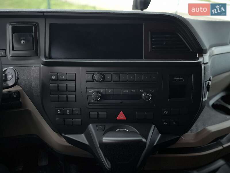 Контейнеровоз MAN TGX 2021 в Черновцах фото 21 Контейнеровоз MAN TGX 2021 в Черновцах