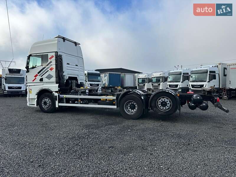 Контейнеровоз MAN TGX 2021 в Луцьку
