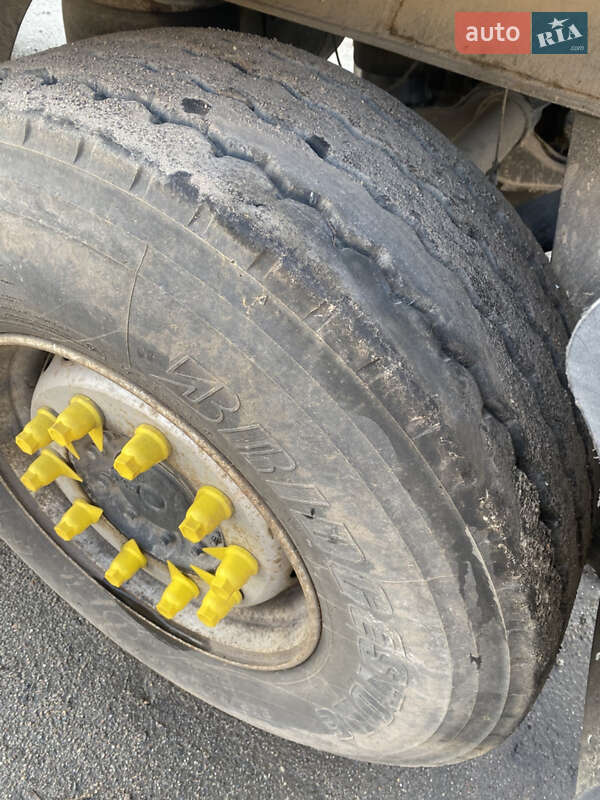 Зерновоз MAN TGX 2016 в Дніпрі