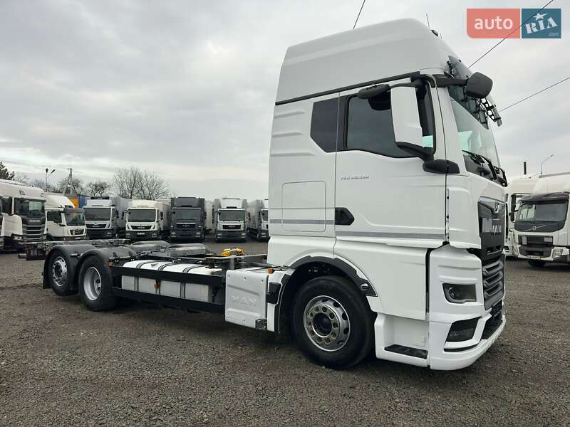 Контейнеровоз MAN TGX 2021 в Луцьку фото 2 Контейнеровоз MAN TGX 2021 в Луцьку