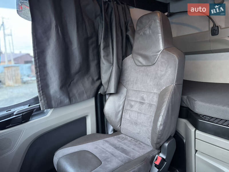 Контейнеровоз MAN TGX 2022 в Луцке