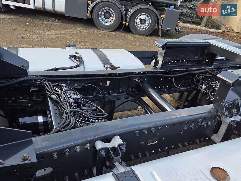 Контейнеровоз MAN TGX 2016 в Черновцах фото 13 Контейнеровоз MAN TGX 2016 в Черновцах