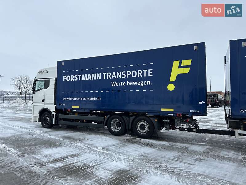 Контейнеровоз MAN TGX 2021 в Черновцах