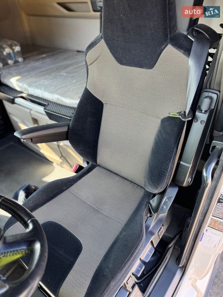 Контейнеровоз MAN TGX 2021 в Днепре