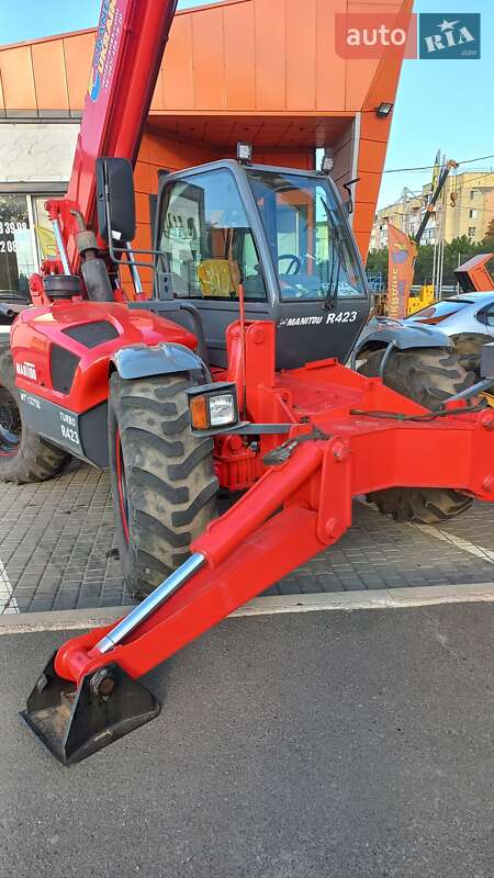 Телескопічні навантажувачі Manitou 1337 2003 в Одесі