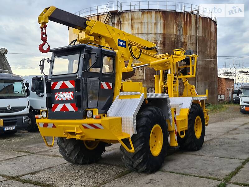 Бурова установка Manitou MC 2000 в Чернівцях