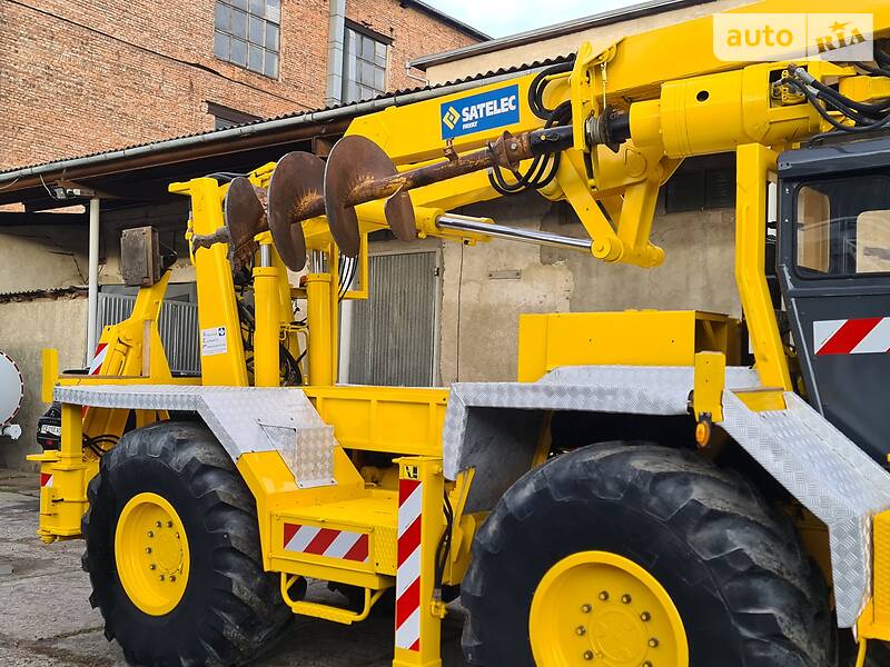 Бурова установка Manitou MC 2000 в Чернівцях