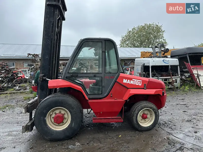 Вилочный погрузчик Manitou MC 2002 в 