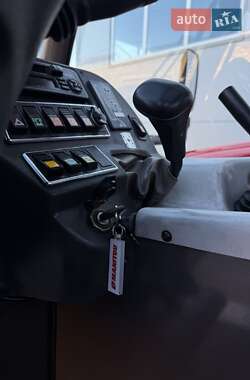 Телескопічні навантажувачі Manitou MLT 634-120 LSU 2007 в 
