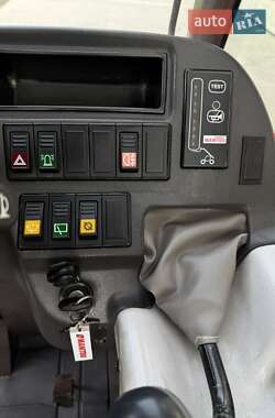 Телескопический погрузчик Manitou MT 732 2004 в 