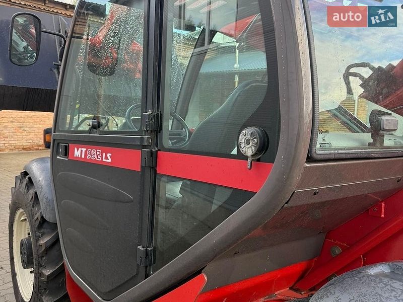 Телескопический погрузчик Manitou MT 932 2002 в Луцке фото 19 Телескопический погрузчик Manitou MT 932 2002 в Луцке