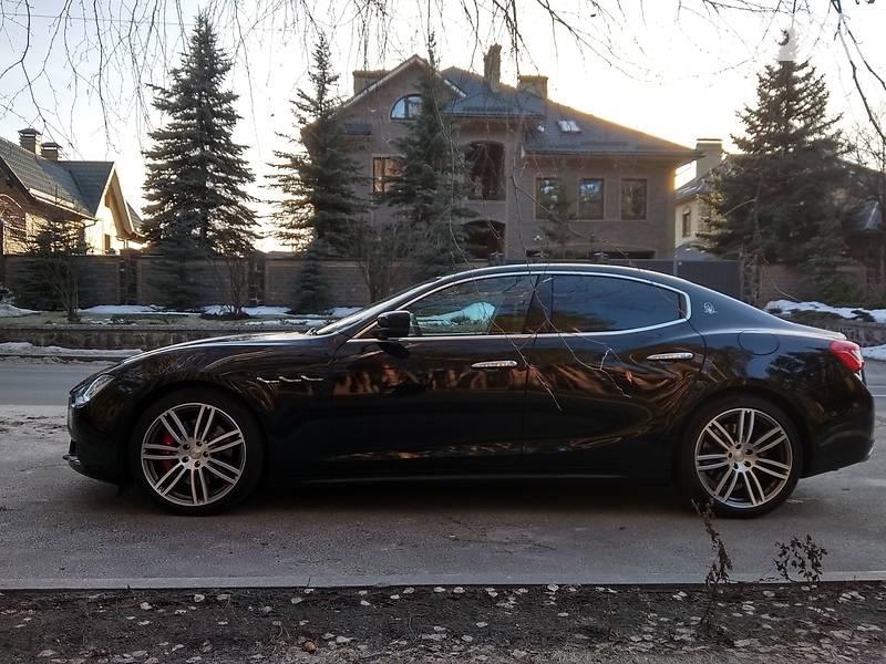 Седан Maserati Ghibli 2014 в Киеве