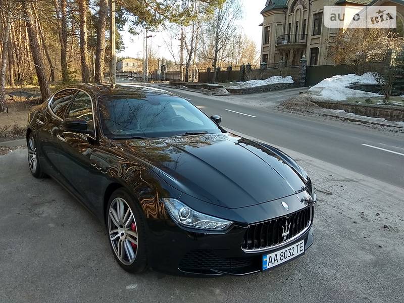 Седан Maserati Ghibli 2014 в Киеве
