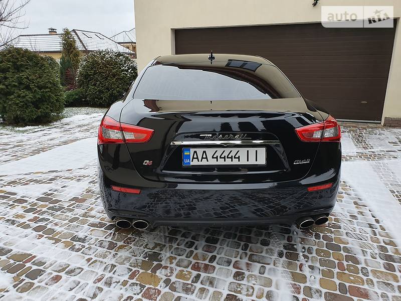 Седан Maserati Ghibli 2015 в Києві