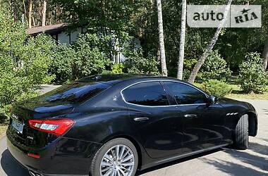 Седан Maserati Ghibli 2015 в Києві