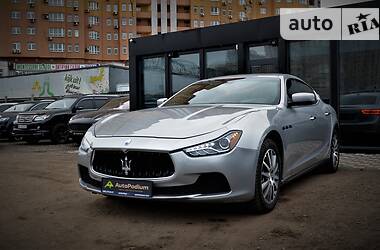 Седан Maserati Ghibli 2013 в Киеве