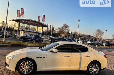 Седан Maserati Ghibli 2014 в Киеве