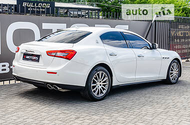 Седан Maserati Ghibli 2013 в Киеве