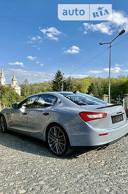 Седан Maserati Ghibli 2016 в 