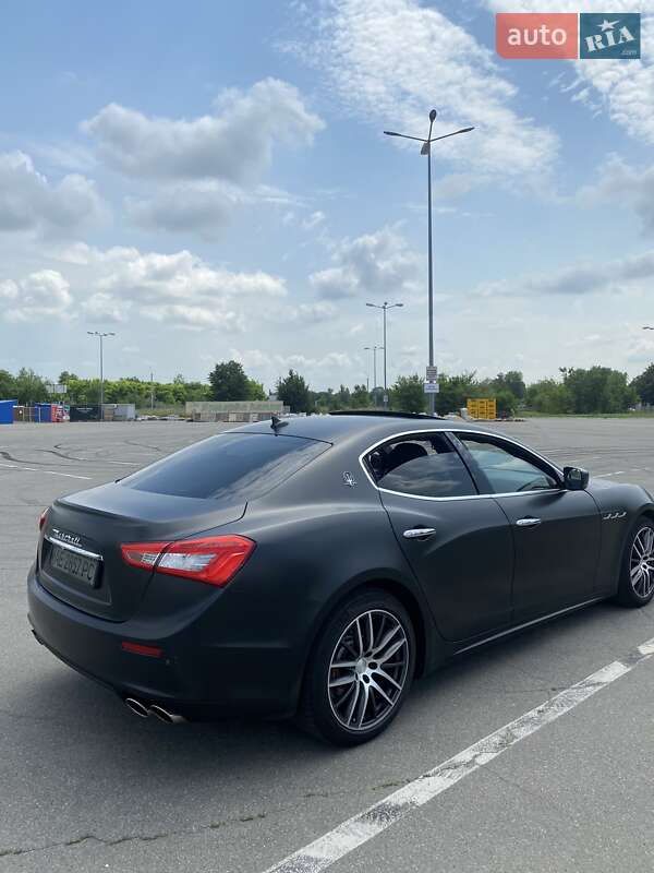 Седан Maserati Ghibli 2014 в Днепре