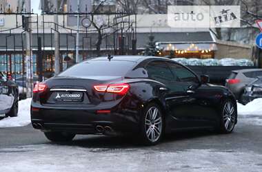 Седан Maserati Ghibli 2015 в Киеве