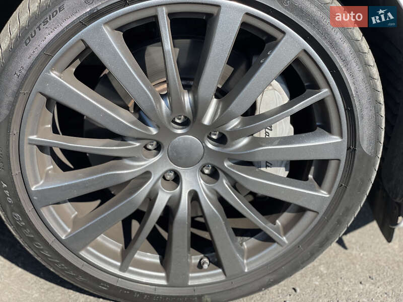 Седан Maserati Ghibli 2015 в Одессе