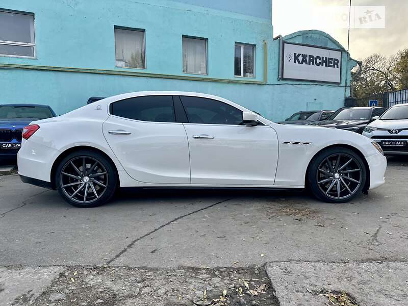 Седан Maserati Ghibli 2014 в Одессе