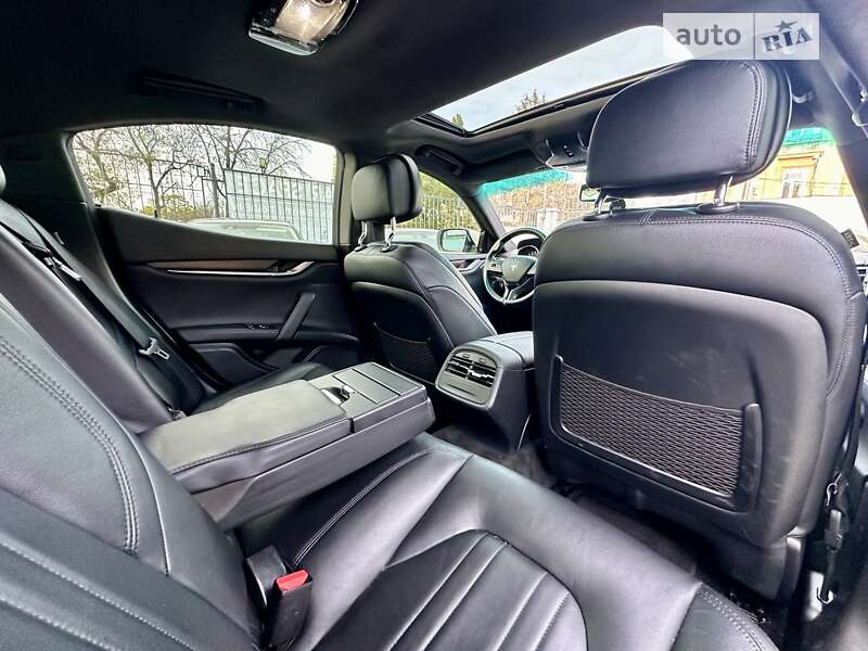 Седан Maserati Ghibli 2014 в Одессе
