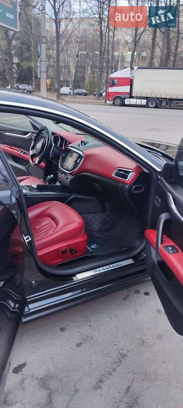 Седан Maserati Ghibli 2014 в Вінниці