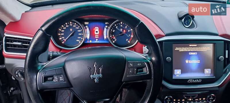 Седан Maserati Ghibli 2014 в Вінниці