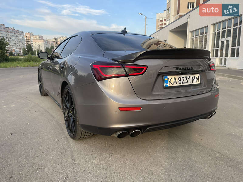 Седан Maserati Ghibli 2016 в Києві