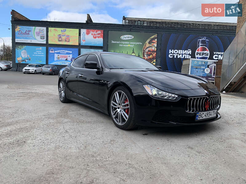 Седан Maserati Ghibli 2014 в Львові