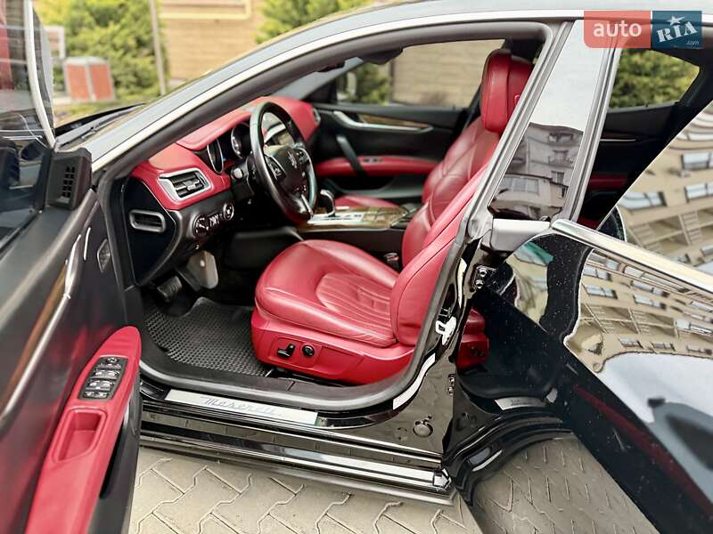 Седан Maserati Ghibli 2014 в Одесі