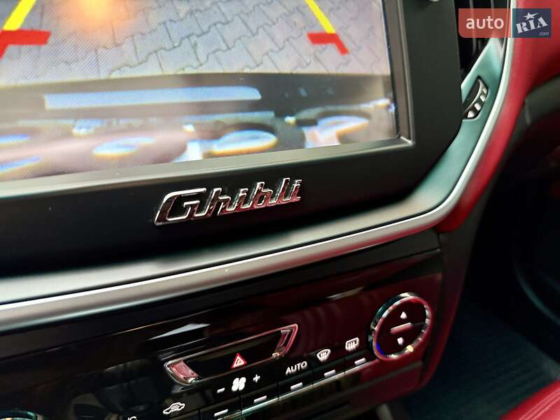 Седан Maserati Ghibli 2014 в Одесі
