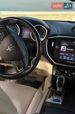 Седан Maserati Ghibli 2014 в Одессе