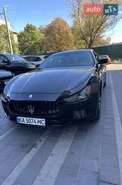 Седан Maserati Ghibli 2016 в 