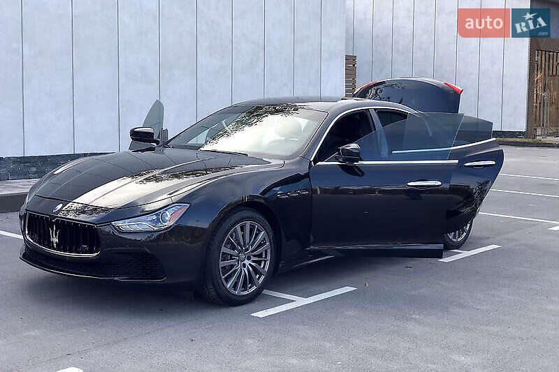 Седан Maserati Ghibli 2017 в Києві