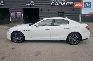 Седан Maserati Ghibli 2016 в 