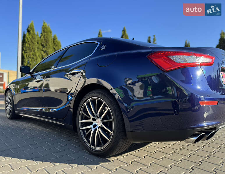 Седан Maserati Ghibli 2015 в Києві