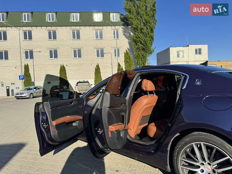 Седан Maserati Ghibli 2015 в Києві