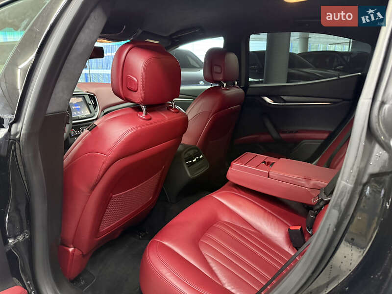 Седан Maserati Ghibli 2014 в Одессе