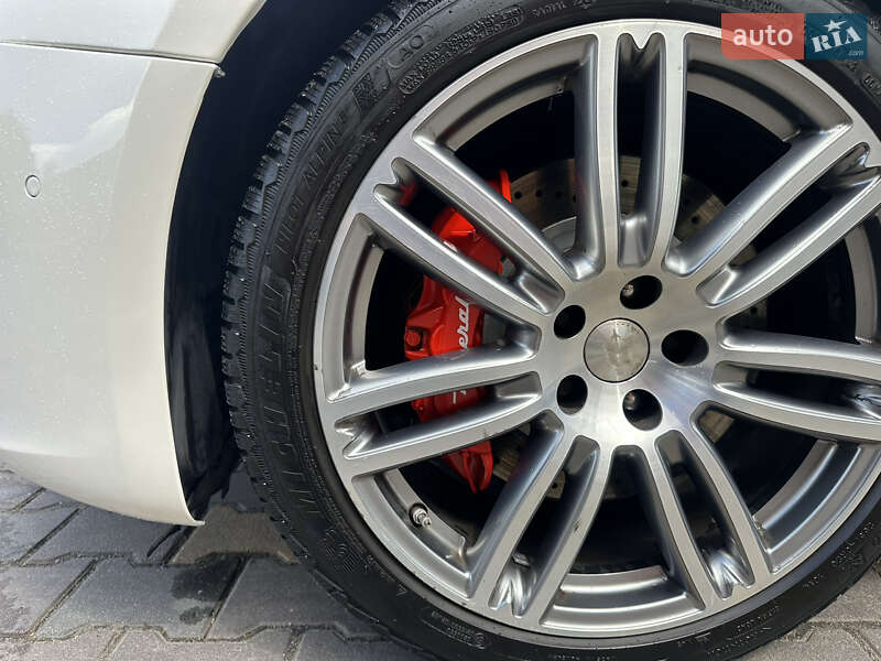 Седан Maserati Ghibli 2017 в Умані