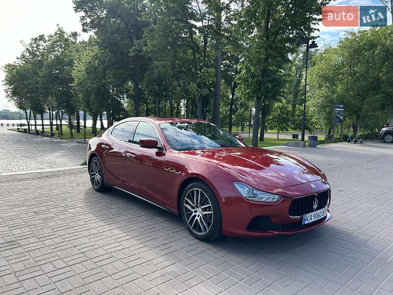 Maserati Ghibli 2015
