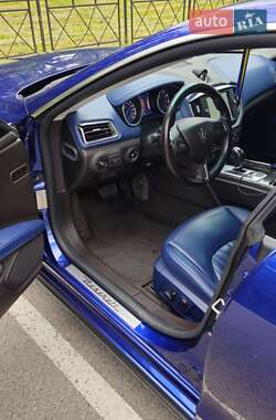Седан Maserati Ghibli 2014 в 