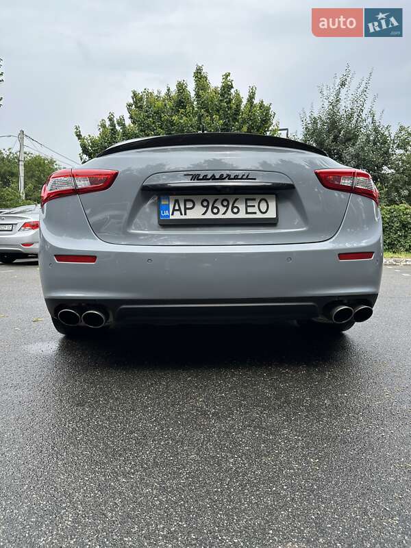 Седан Maserati Ghibli 2016 в Киеве