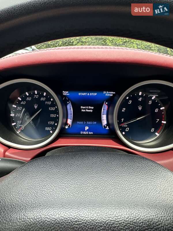 Седан Maserati Ghibli 2016 в Киеве