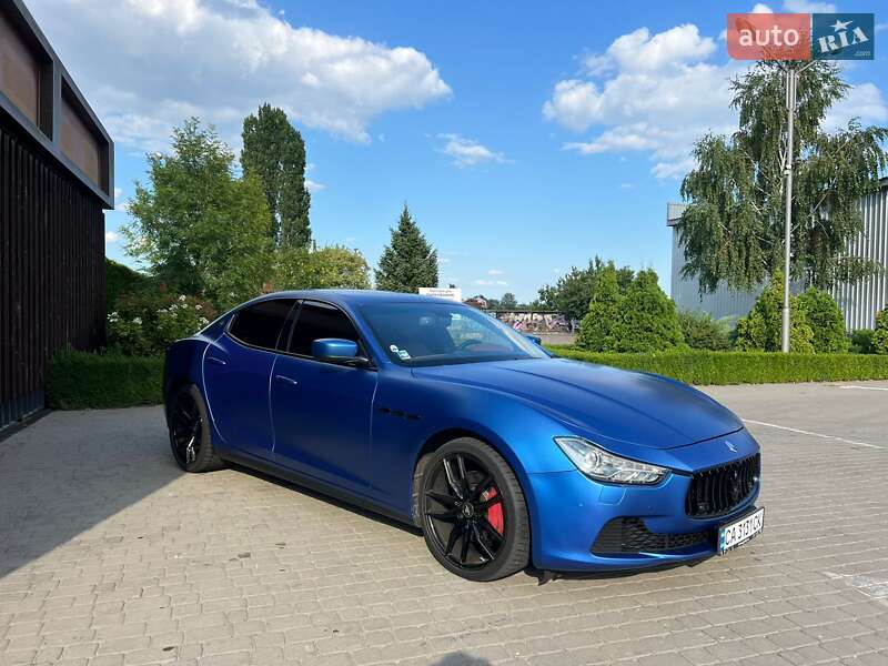 Седан Maserati Ghibli 2013 в Черкасах
