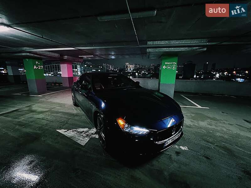 Седан Maserati Ghibli 2015 в Киеве