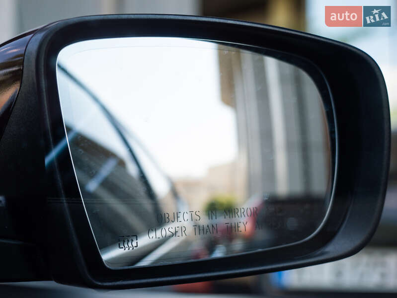 Седан Maserati Ghibli 2014 в Києві