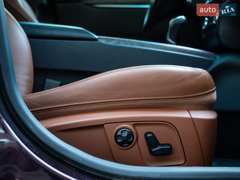 Седан Maserati Ghibli 2014 в Києві